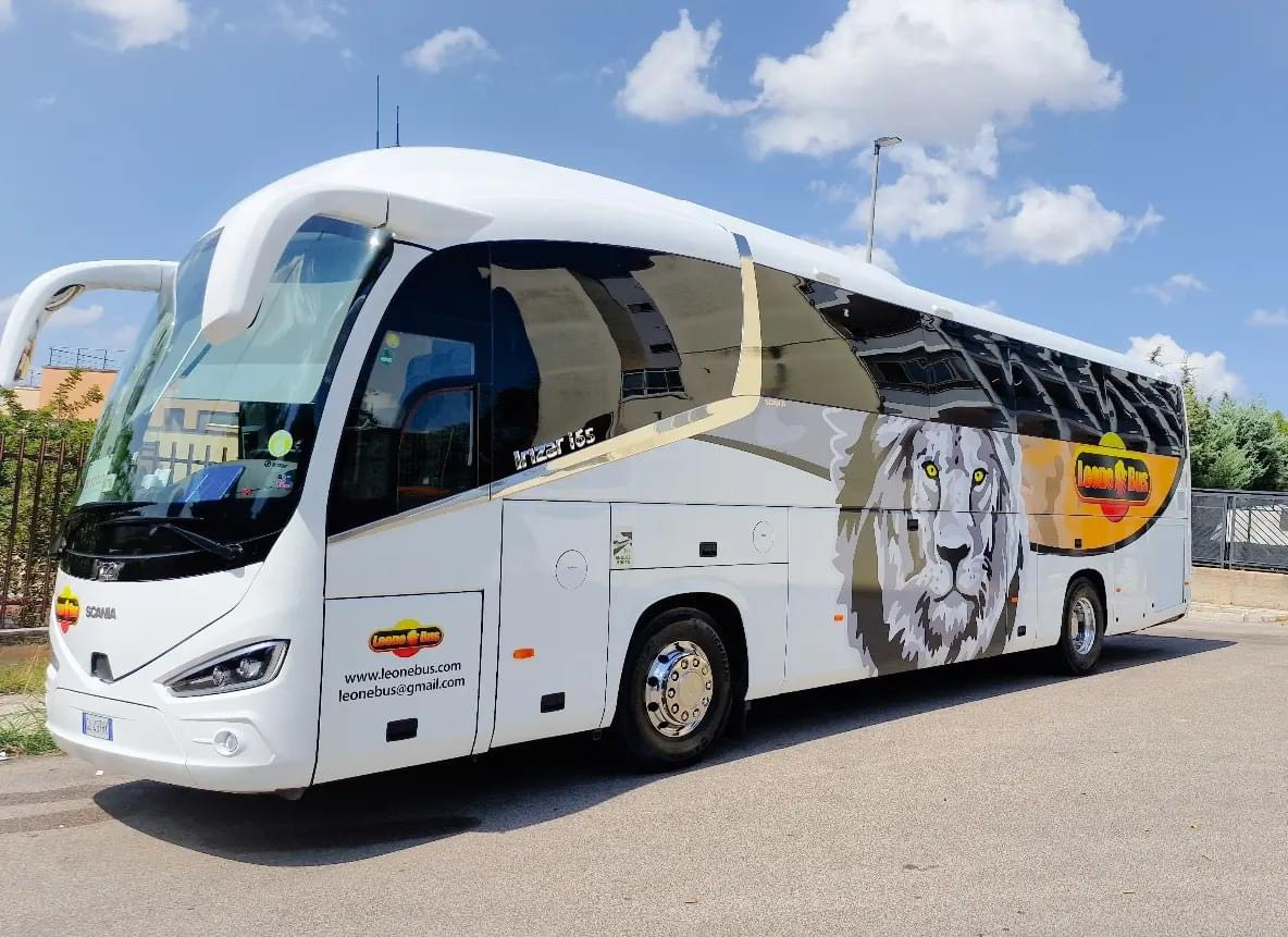 SCANIA IRIZAR i6s EFFICIENT HDH – 54 ASIENTOS + CONDUCTOR