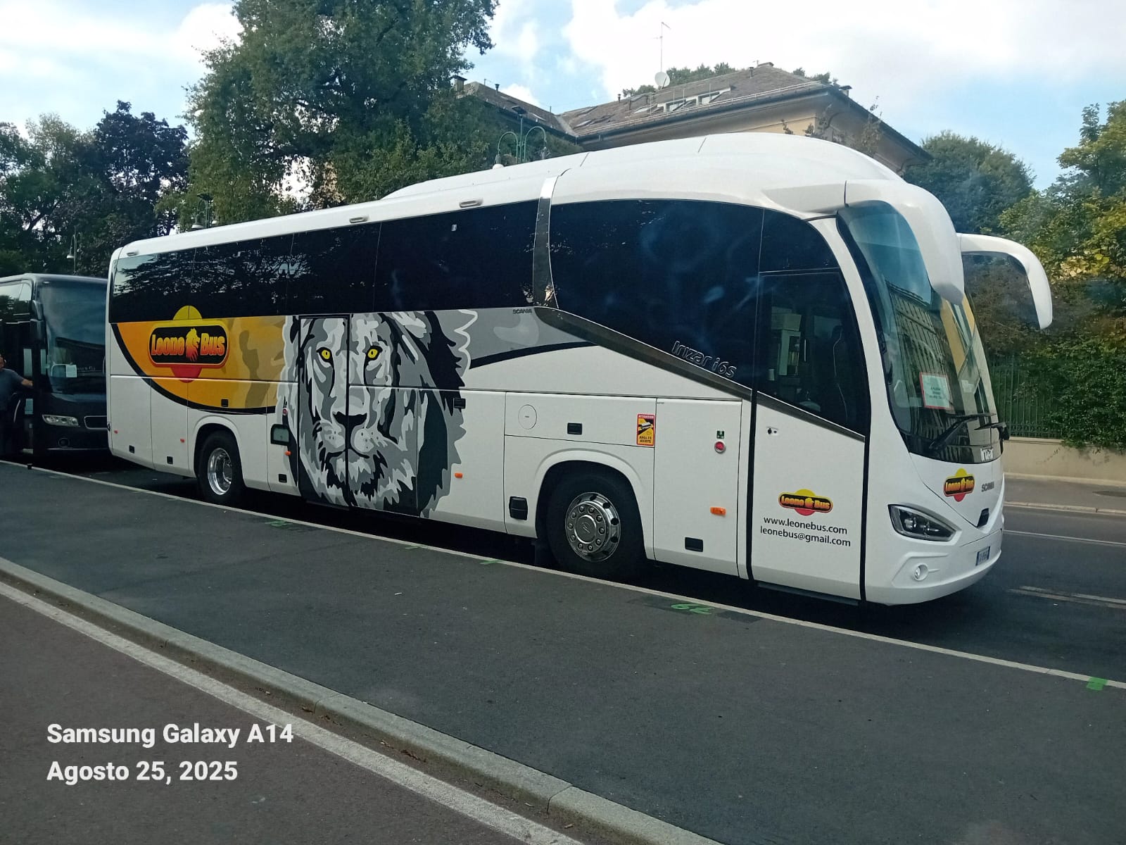 SCANIA IRIZAR i6s EFFICIENT HDH – POSTI 54 + AUTISTA
